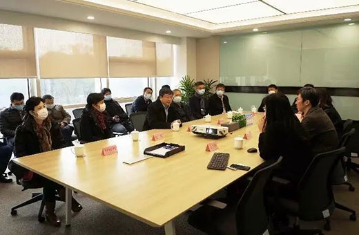 上海市副市长陈群一行莅临asiagame集团视察调研