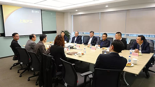 复旦大学管理学院院长陆雄文教授一行莅临asiagame参观指导
